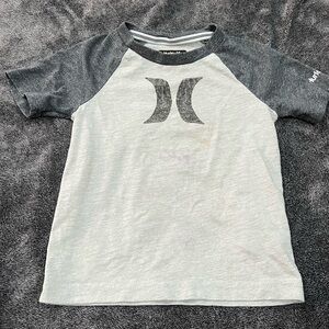 Hurley tshirt